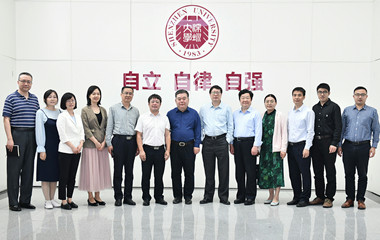 开云手机登录入口考察团赴南方部分高校和企业考察学习